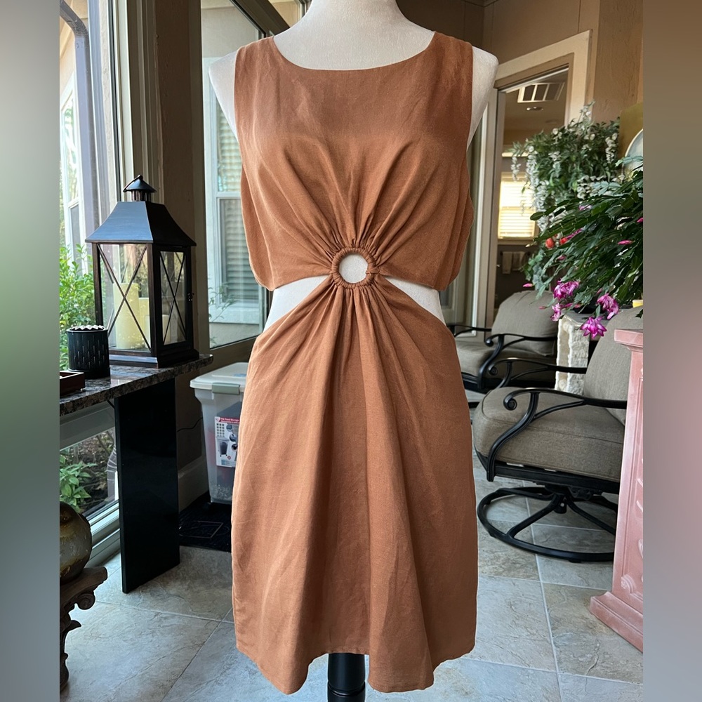 En Saison dress, size L.